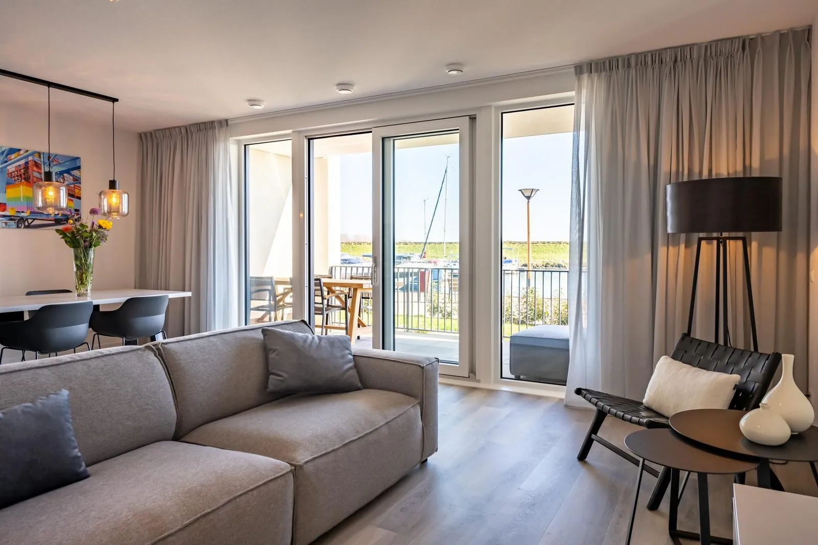 Harbour Loft 1E | Résidence Marina