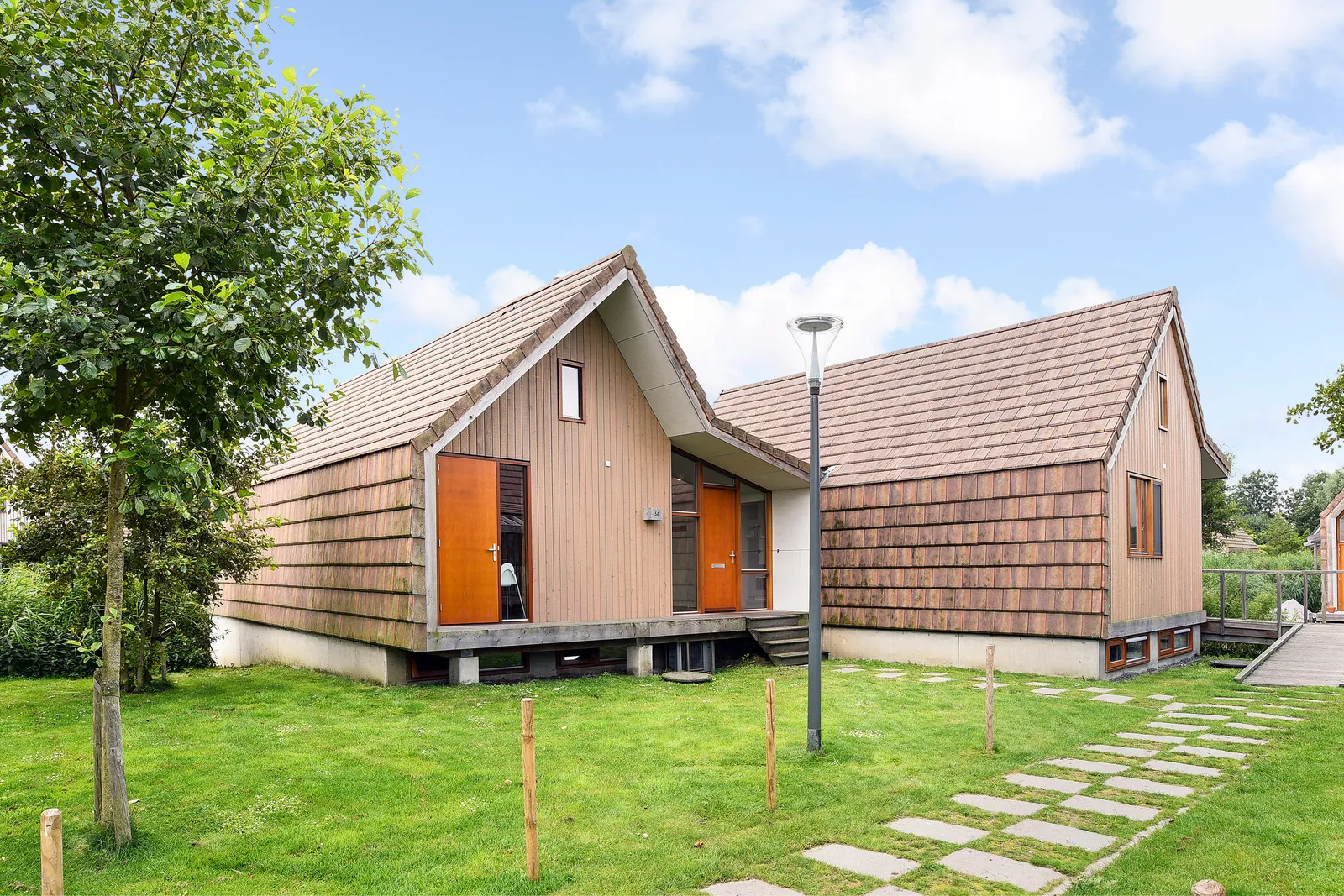 12-persoons waterwoning