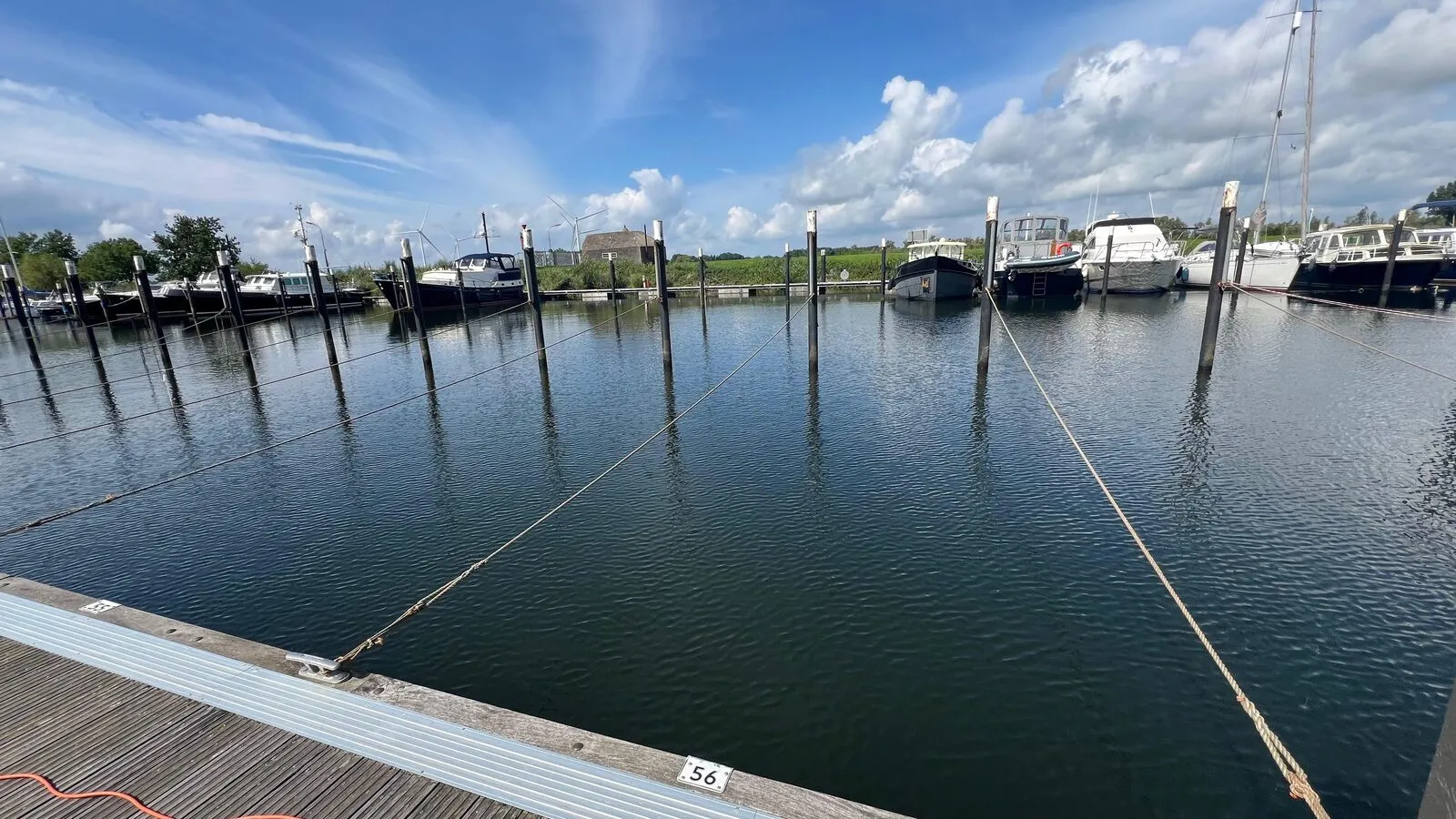 Ligplaats jachthaven 11m x 2m