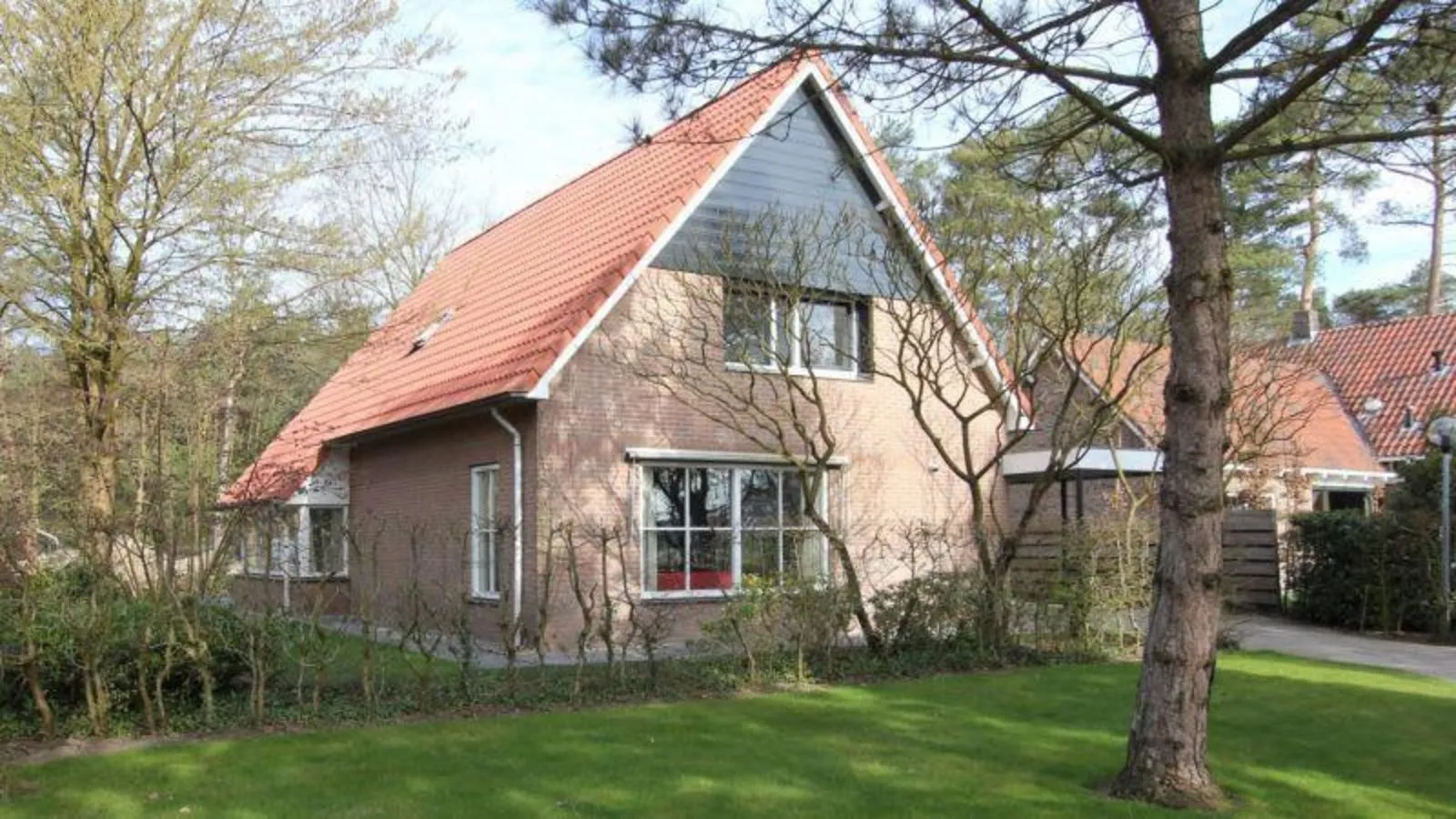 Villa 12