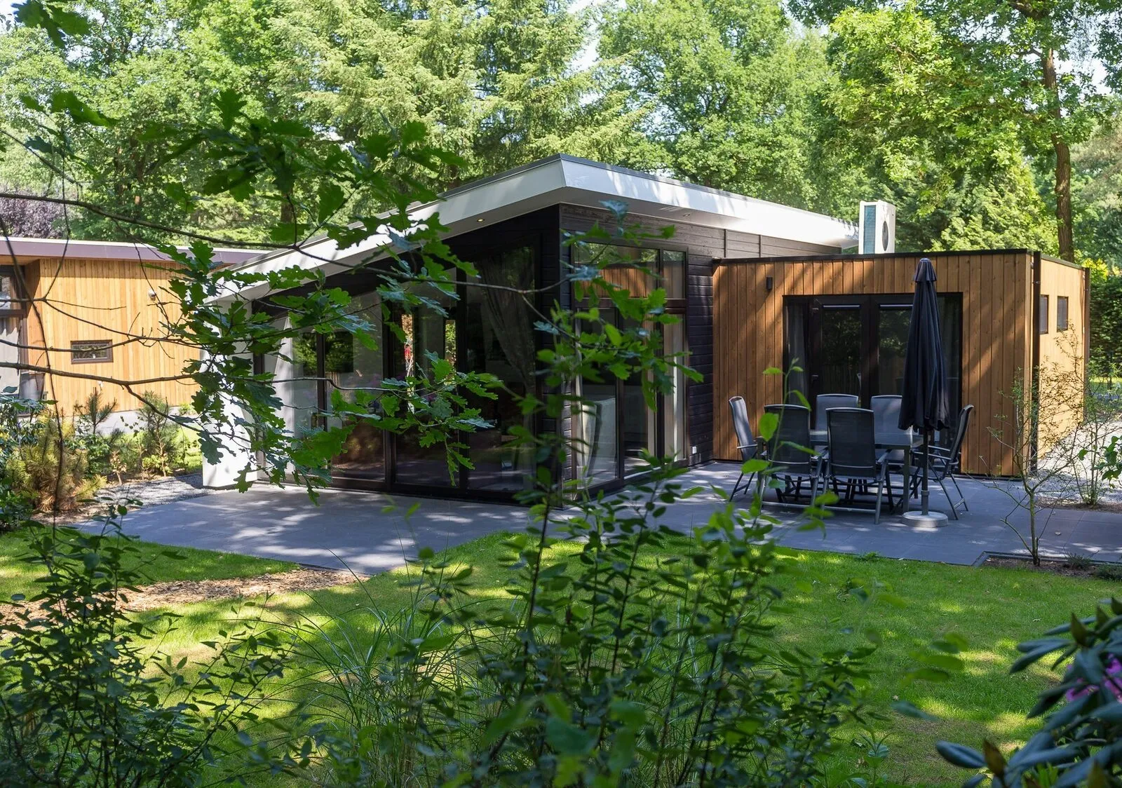 Bos Lodge 75 Eco 6 personen met Hottub en Sauna
