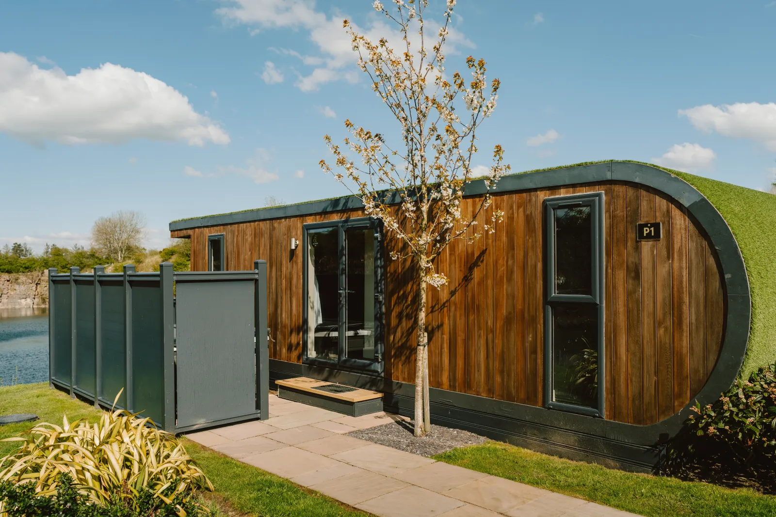 2-persoons lodge - Waters Edge (Pet)