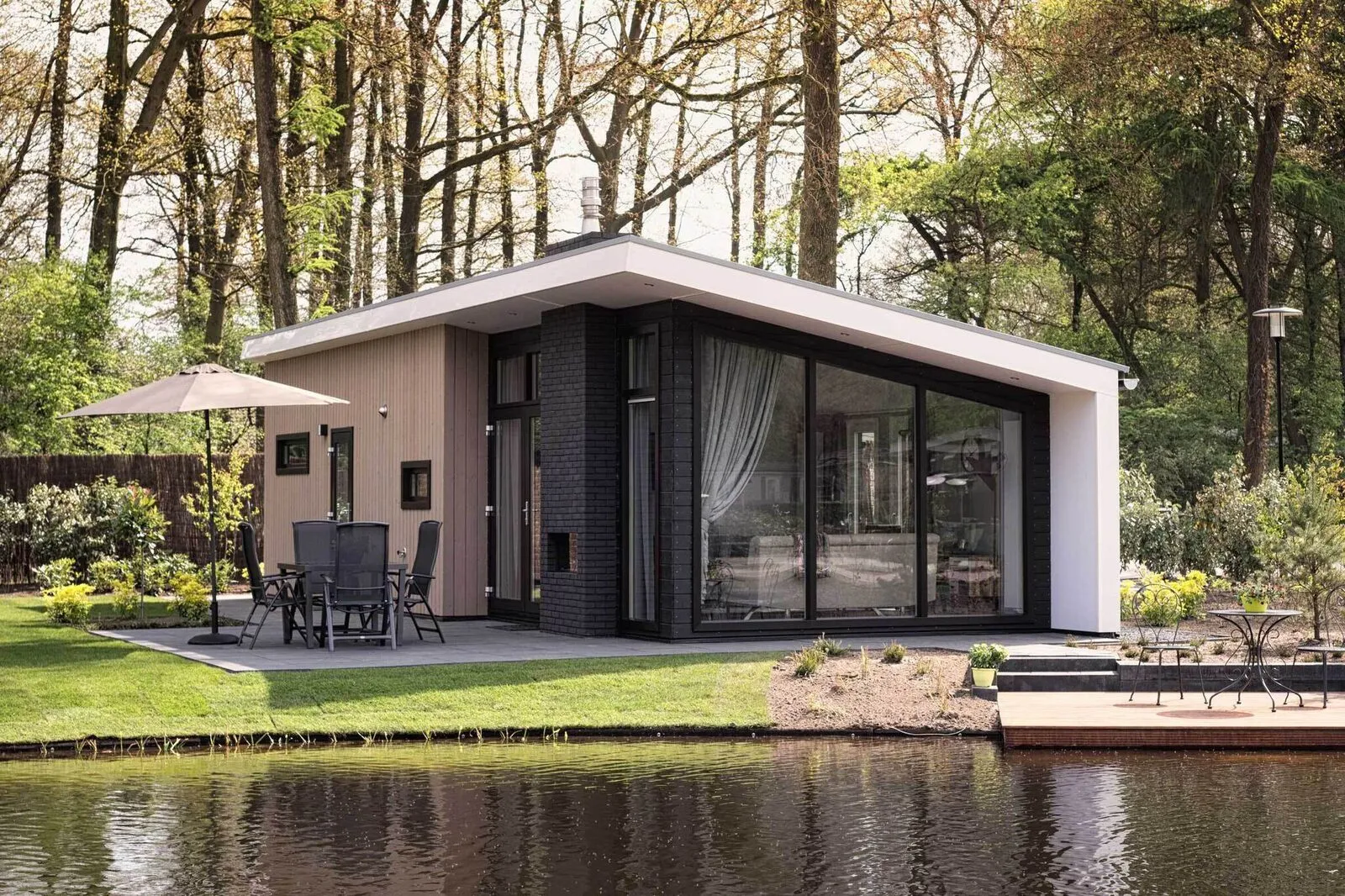 Bos Lodge 55 4 personen met Hottub