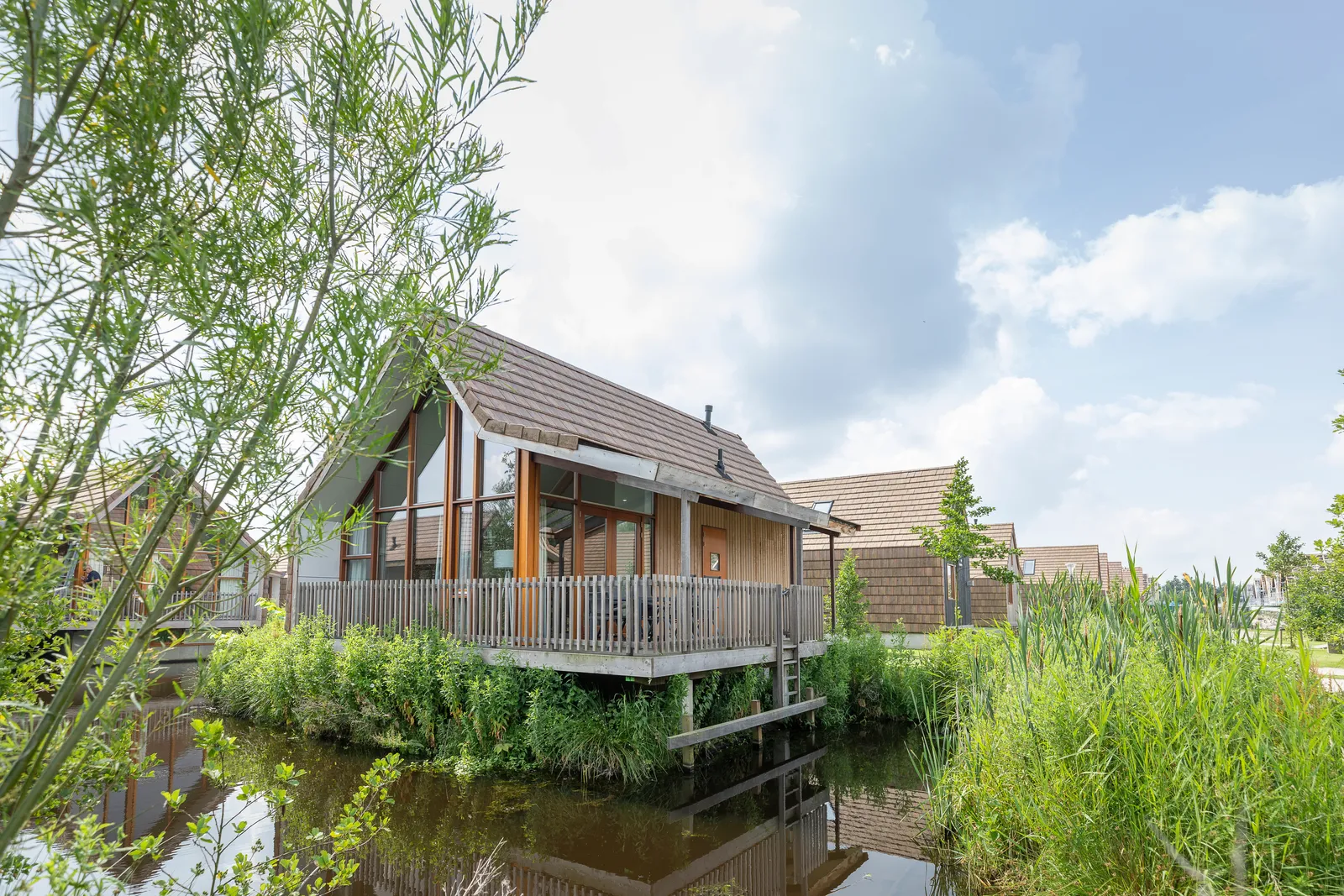 6-persoons waterwoning