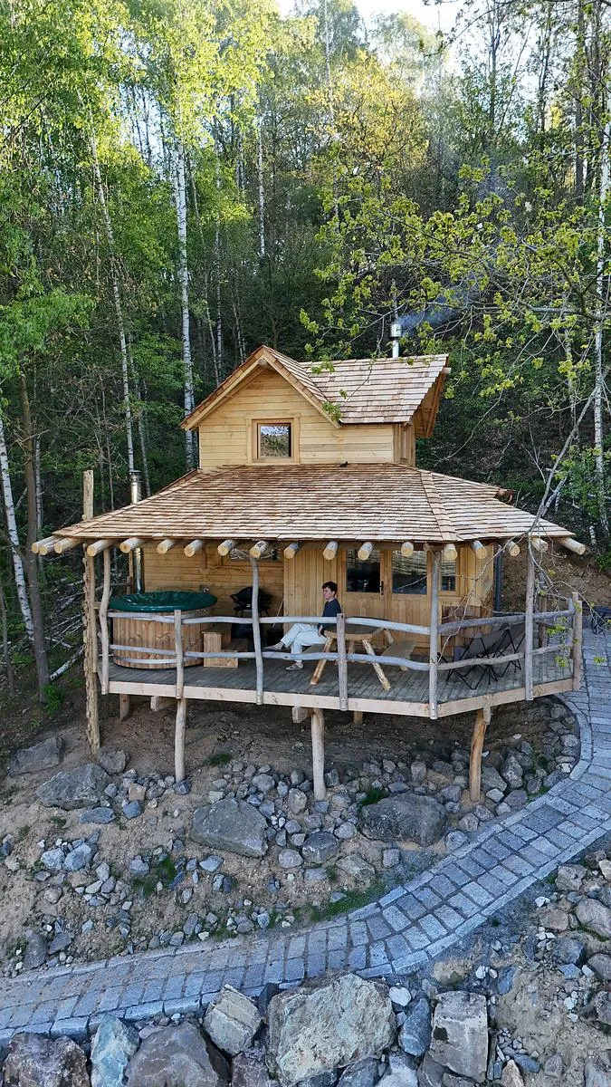Tree House 5 met hottub