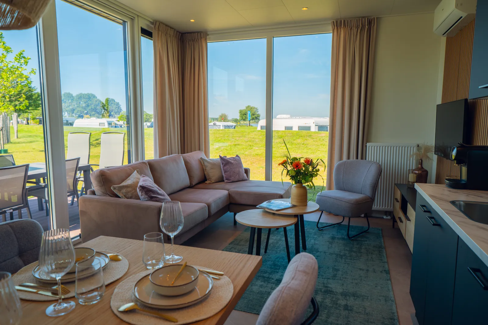Resort Lexmond