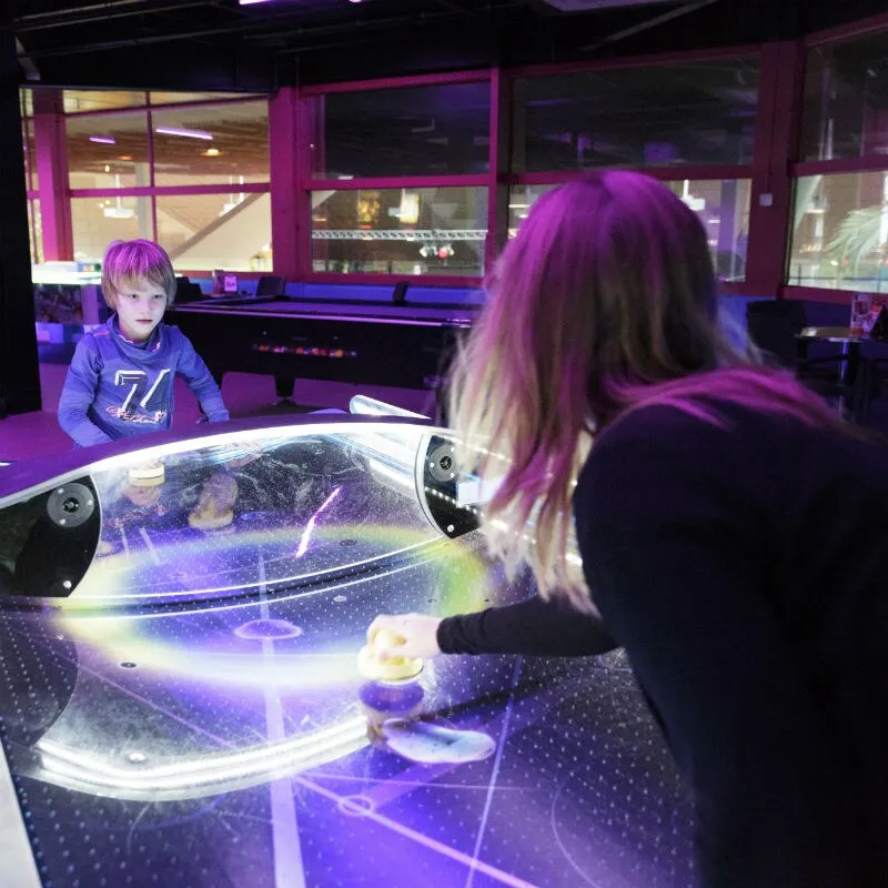 Air Hockey